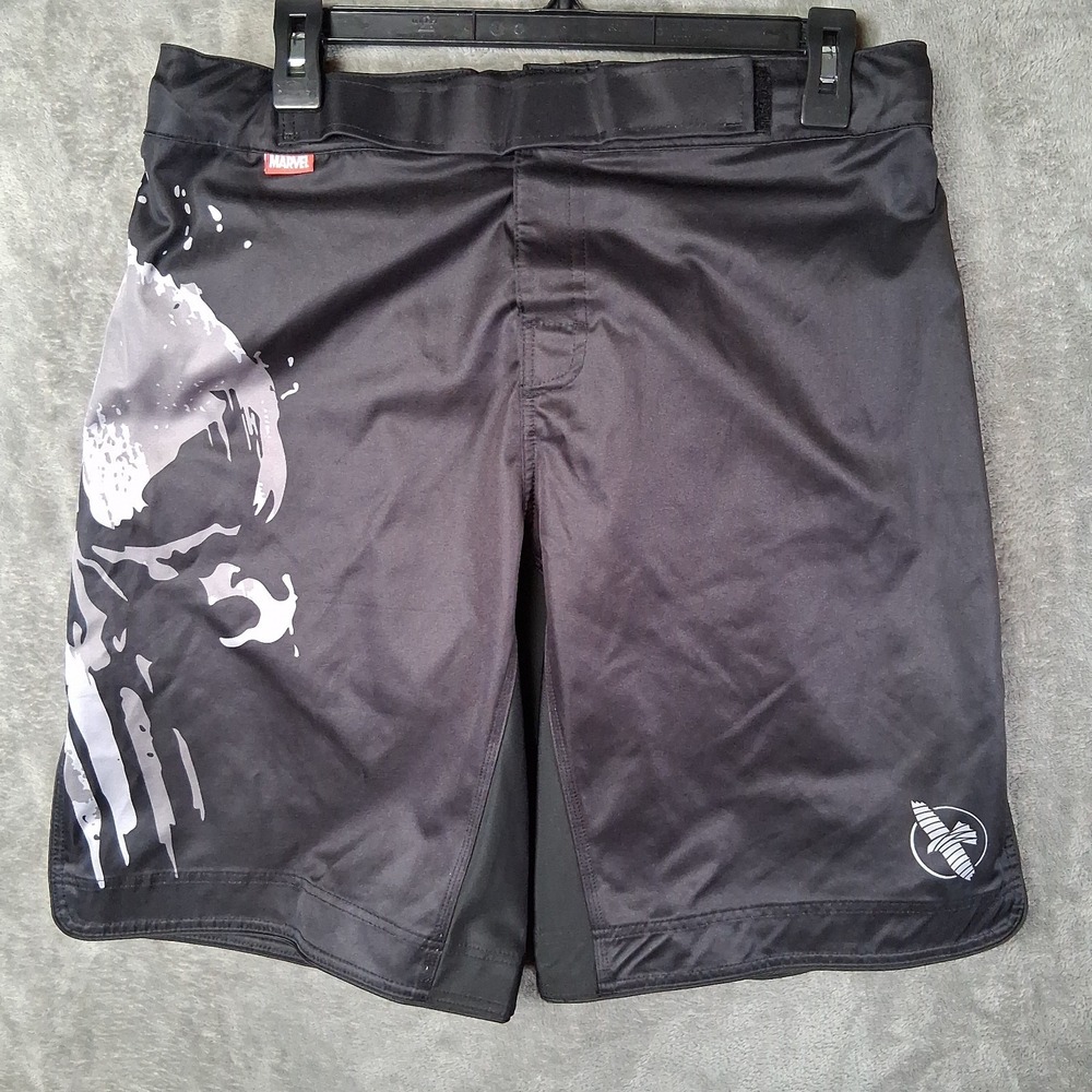Marvel Hayabusa Shorts Mens Size Large Black Punisher MMA Training Graphic